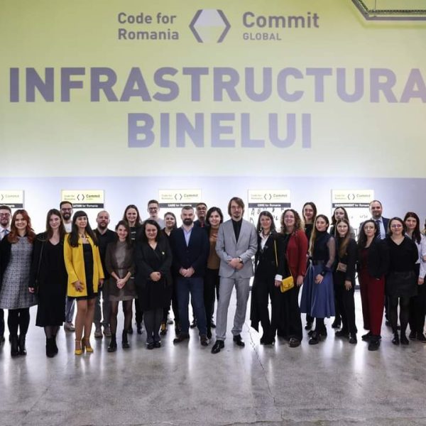 Românii care codează pentru binele lumii – Code for Romania